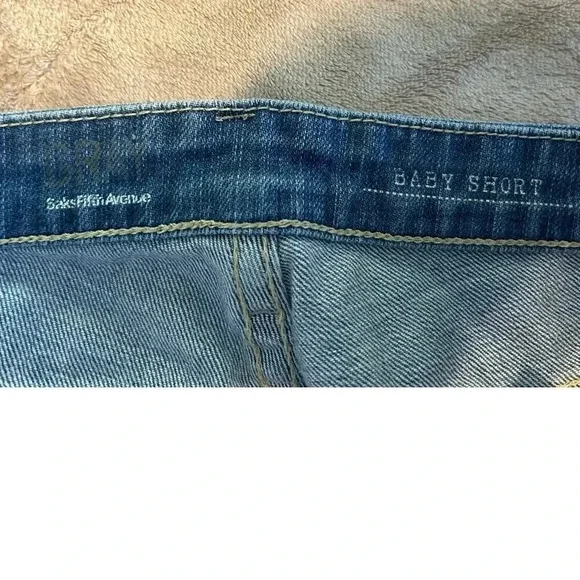 Gray Saks Fifth Avenue Jorts Size 29 Baby Shorts Lace Frayed Hem Jean Denim - Picture 6 of 12